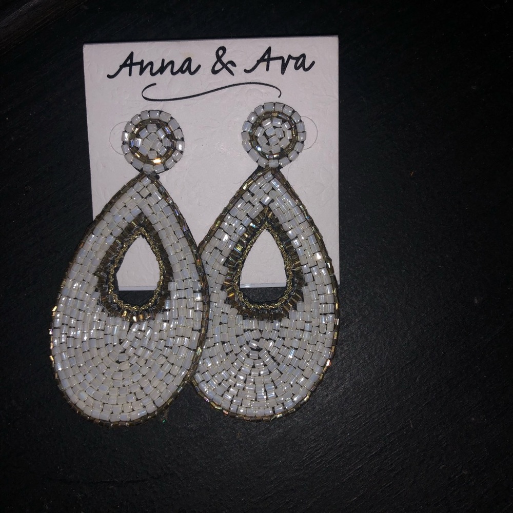 Anna and Ava earrings